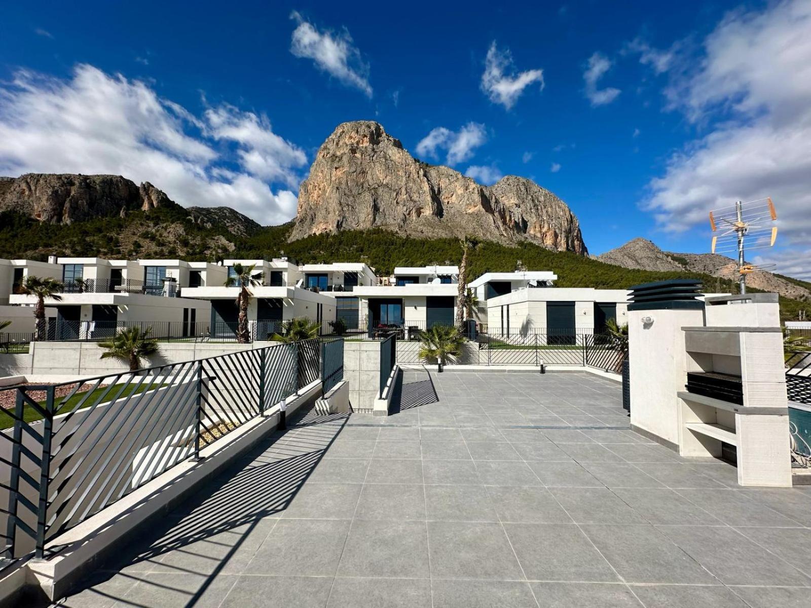 Casa Con Piscina Privada Polop Villa Eksteriør billede